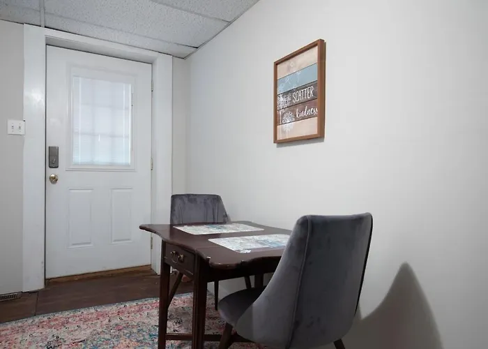 Redmont Revival-Unit B-Walkable-Uab