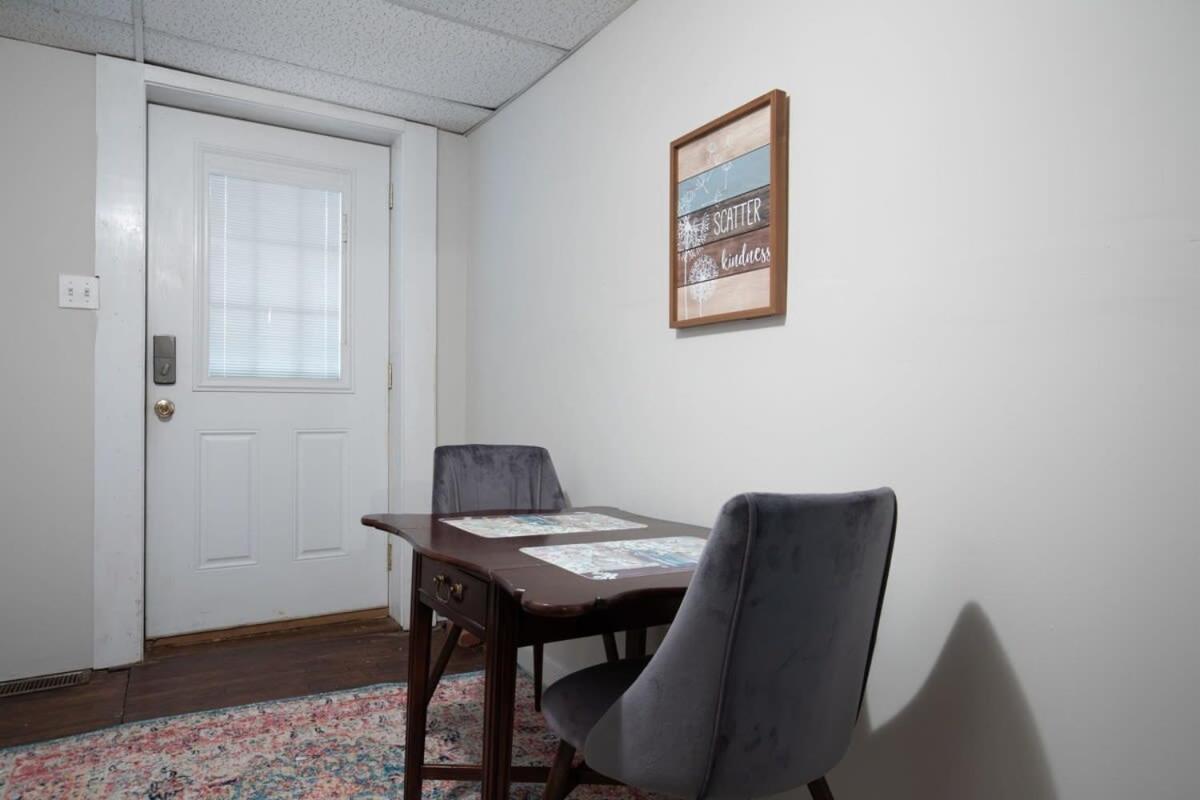 Apartment Redmont Revival-unit B-walkable-uab
