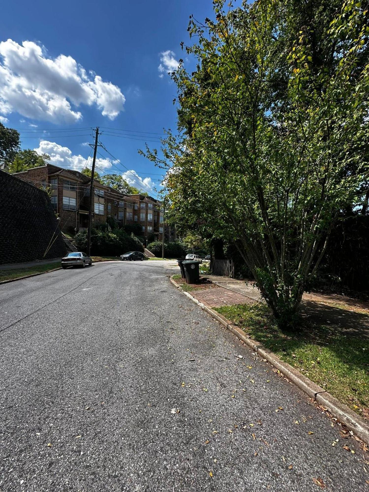 Redmont Revival-unit B-walkable-uab Birmingham