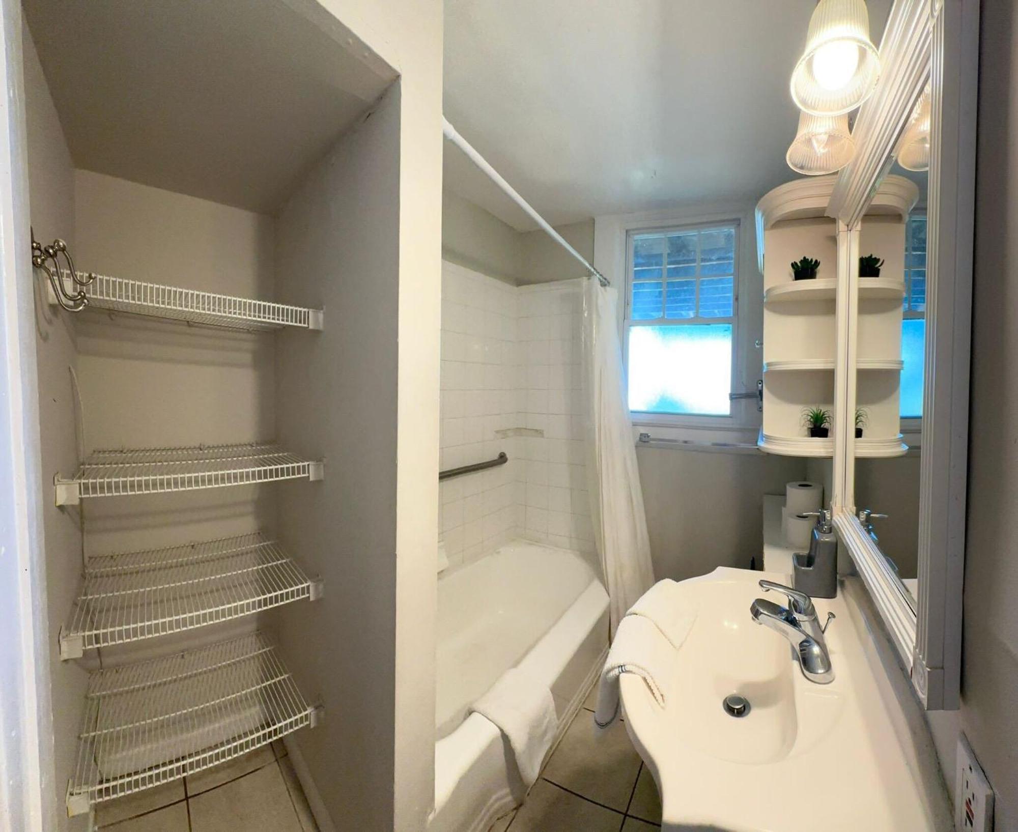 Redmont Revival-unit B-walkable-uab Birmingham
